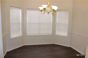 504 Vista Cove, Victoria, TX 77904 - Photo 8