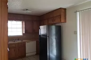 2204 Shoemaker Dr, Killeen, TX 76543 - Photo 4