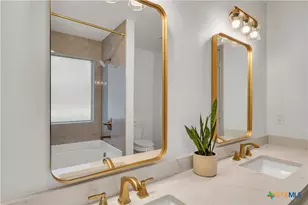 42 Great W Loop, Belton, TX 76513 - Photo 10