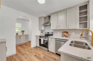 42 Great W Loop, Belton, TX 76513 - Photo 1