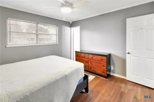 2011 Mission Dr, Victoria, TX 77901 - Photo 12