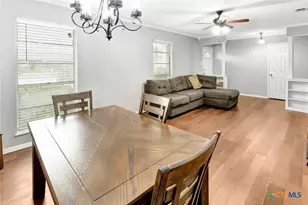 2011 Mission Dr, Victoria, TX 77901 - Photo 4