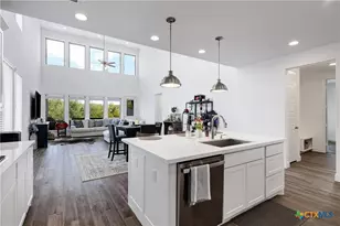 24110 Sidehill Lie, San Antonio, TX 78261 - Photo 4