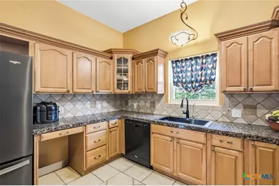 1739 Old Goliad Road, Victoria, TX 77905 - Photo 20