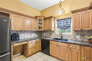 1739 Old Goliad Rd, Victoria, TX 77905 - Photo 20