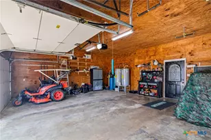 1739 Old Goliad Rd, Victoria, TX 77905 - Photo 30