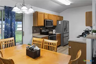 605 Aikman Dr, Troy, TX 76579 - Photo 6