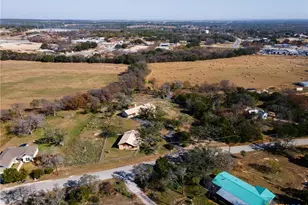 1003 N Ridge St, Lampasas, TX 76550 - Photo 42