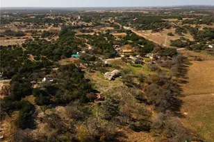 1003 N Ridge St, Lampasas, TX 76550 - Photo 44