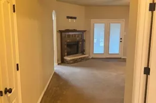 401 E Libra Dr, Killeen, TX 76542 - Photo 2