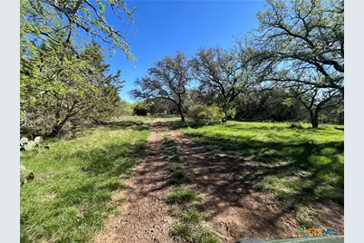 1218 Private Road 1377, Lampasas, TX 76550 - Photo 32