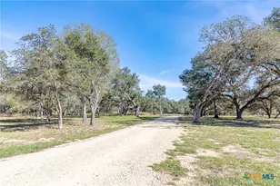 725 Private Rd 1581, Hallettsville, TX 77964 - Photo 40