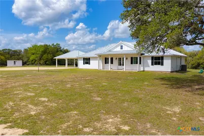 725 Private Road 1581, Hallettsville, TX 77964 - Photo 6