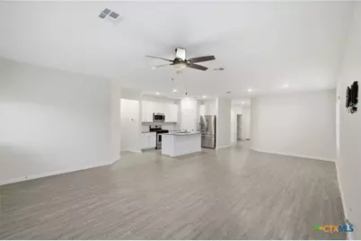 9149 Honey Mesquite, Seguin, TX 78155 - Photo 4