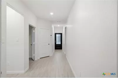 9149 Honey Mesquite, Seguin, TX 78155 - Photo 14