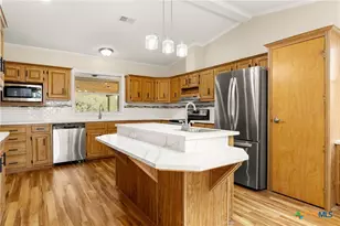 4551 Chamberlain Way, Canyon Lake, TX 78133 - Photo 38