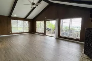 1800 Charter Oak, Canyon Lake, TX 78133 - Photo 4