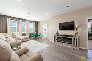 202 Grn Valley Dr, Copperas Cove, TX 76522 - Photo 4