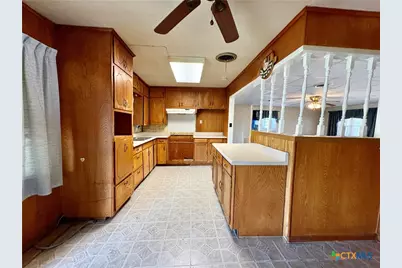 106 N 1st Street, Little River Academy, TX 76554 - Photo 6