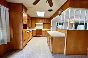 106 N 1st St, Little River Academy, TX 76554 - Photo 6