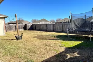 2004 Schorn Dr, Killeen, TX 76542 - Photo 16