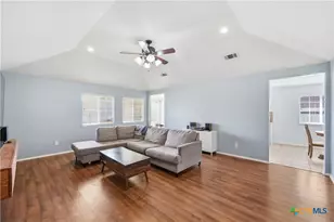 2004 Schorn Dr, Killeen, TX 76542 - Photo 2