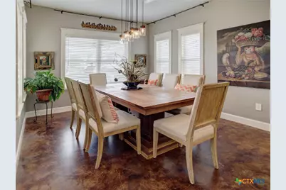 205 S Avenue D, Shiner, TX 77984 - Photo 14