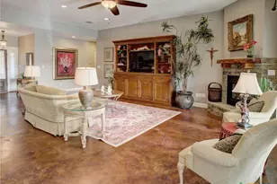 205 S Avenue D, Shiner, TX 77984 - Photo 6