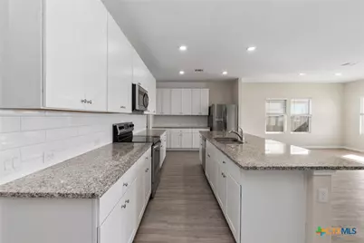 2741 Nueva Cordova, Seguin, TX 78155 - Photo 8