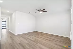 119 Barton Pt, Cibolo, TX 78108 - Photo 4