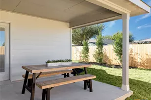 106 Barton Pt, Cibolo, TX 78108 - Photo 12