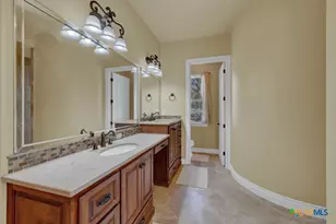 1262 Elm Creek Rd, New Braunfels, TX 78132 - Photo 26