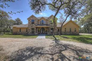 1262 Elm Creek Rd, New Braunfels, TX 78132 - Photo 10