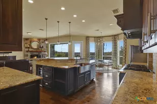 1262 Elm Creek Rd, New Braunfels, TX 78132 - Photo 4