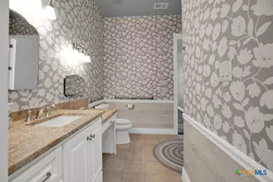 1262 Elm Creek Rd, New Braunfels, TX 78132 - Photo 22