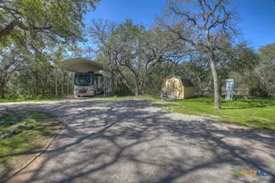 1262 Elm Creek Rd, New Braunfels, TX 78132 - Photo 46