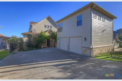 1745 W Lakeside Drive, Canyon Lake, TX 78133 - Photo 2