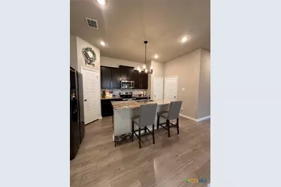 2929 Greenbriar, Seguin, TX 78155 - Photo 12