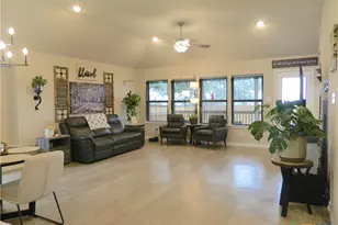 2929 Greenbriar, Seguin, TX 78155 - Photo 2