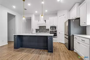 2900 Flaxen Wy, Seguin, TX 78155 - Photo 6