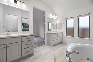 2900 Flaxen Wy, Seguin, TX 78155 - Photo 20
