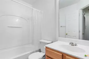 260 Sagebrook Dr, New Braunfels, TX 78130 - Photo 14