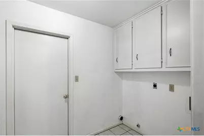 203 Wilshire Drive, Victoria, TX 77904 - Photo 6