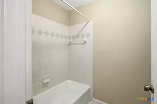 203 Wilshire Dr, Victoria, TX 77904 - Photo 18