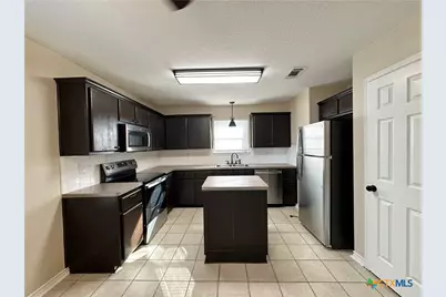 1301 Marlee Circle, Copperas Cove, TX 76522 - Photo 6