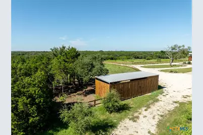 750 County Road 100, Purmela, TX 76566 - Photo 36