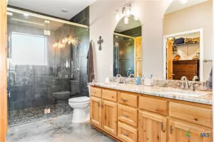 750 Co Rd 100, Purmela, TX 76566 - Photo 20