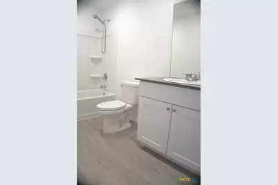 809 Riviera Court, Seguin, TX 78155 - Photo 4