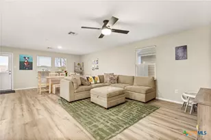 2921 Green Finch, New Braunfels, TX 78130 - Photo 4