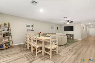 2921 Green Finch, New Braunfels, TX 78130 - Photo 10